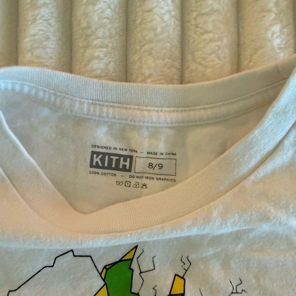 Kith Kids Tee with Green and Pink Graphic - Picture 2 of 3